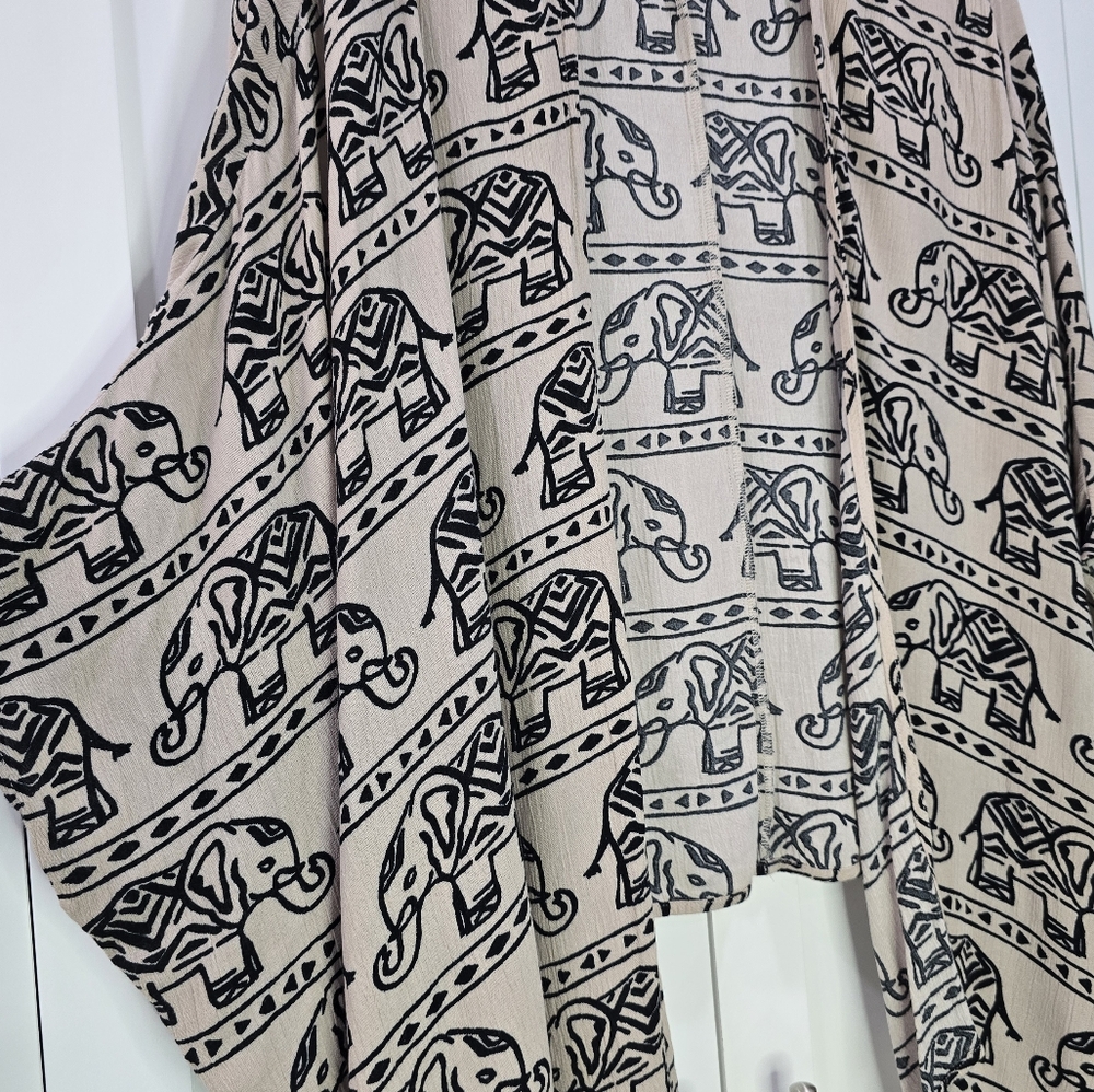 Elephant Open Cardigan – Size Small